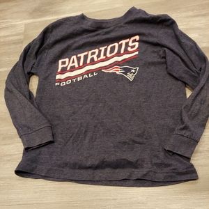 NFL New England Patriots Boys 8 Youth long Sleeve T-Shirt Navy
